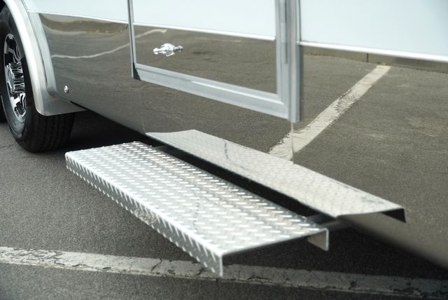 2024 Jimglo 22' ELITE LOADED CAR HAULER $51,295 | Henderson , CO | Complete Trailers of Colorado 2024 Jimglo 22' ELITE LOADED CAR HAULER $51,295 | Henderson , CO | Complete Trailers of Colorado