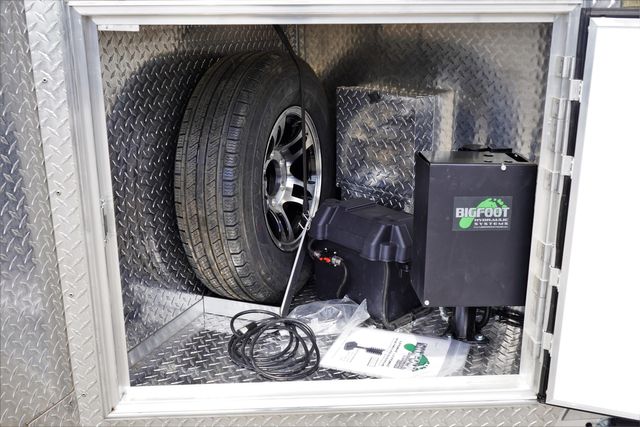 2024 Jimglo JIMGLO ELITE 22' ENCLOSED CAR HAULER USED $45,423 | Keller, TX | Complete Trailers of Texas 2024 Jimglo JIMGLO ELITE 22' ENCLOSED CAR HAULER USED $45,423 | Keller, TX | Complete Trailers of Texas