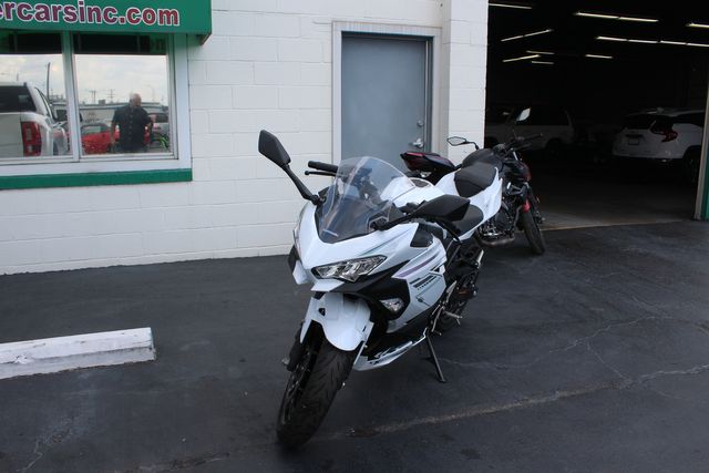 2023 Kawasaki Ninja 400 ABS | Granite City, Illinois | MasterCars Company Inc. 2023 Kawasaki Ninja 400 ABS | Granite City, Illinois | MasterCars Company Inc.