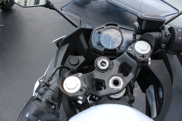 2023 Kawasaki Ninja 400 ABS | Granite City, Illinois | MasterCars Company Inc. 2023 Kawasaki Ninja 400 ABS | Granite City, Illinois | MasterCars Company Inc.