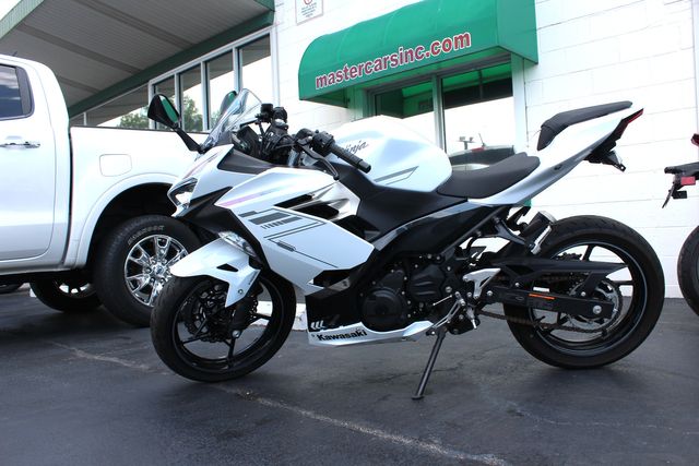 2023 Kawasaki Ninja 400 ABS | Granite City, Illinois | MasterCars Company Inc. 2023 Kawasaki Ninja 400 ABS | Granite City, Illinois | MasterCars Company Inc.