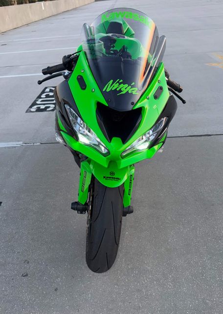 2023 Kawasaki Ninja ZX-6R KRT  | Dania Beach, Florida | Top Gear Inc.