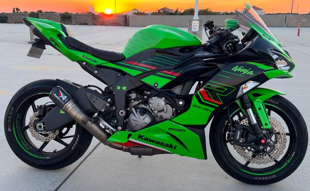2023 Kawasaki Ninja ZX-6R KRT | Dania Beach, Florida | Top Gear Inc. 2023 Kawasaki Ninja ZX-6R KRT | Dania Beach, Florida | Top Gear Inc.