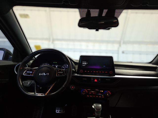 2023 KIA FORTE GT LINE