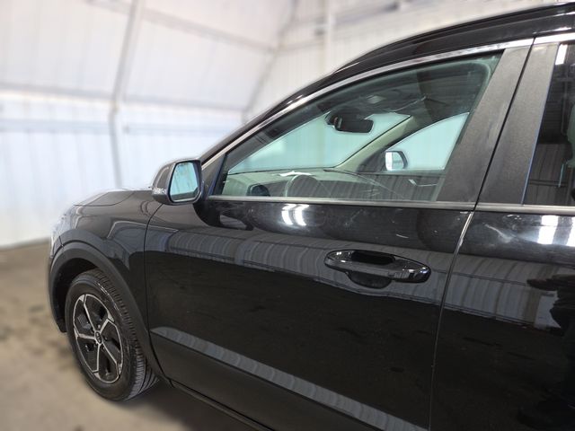 2023 Kia Niro EX 2023 Kia Niro EX