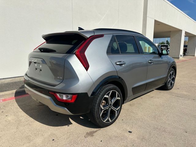 2023 Kia Niro EX Touring 