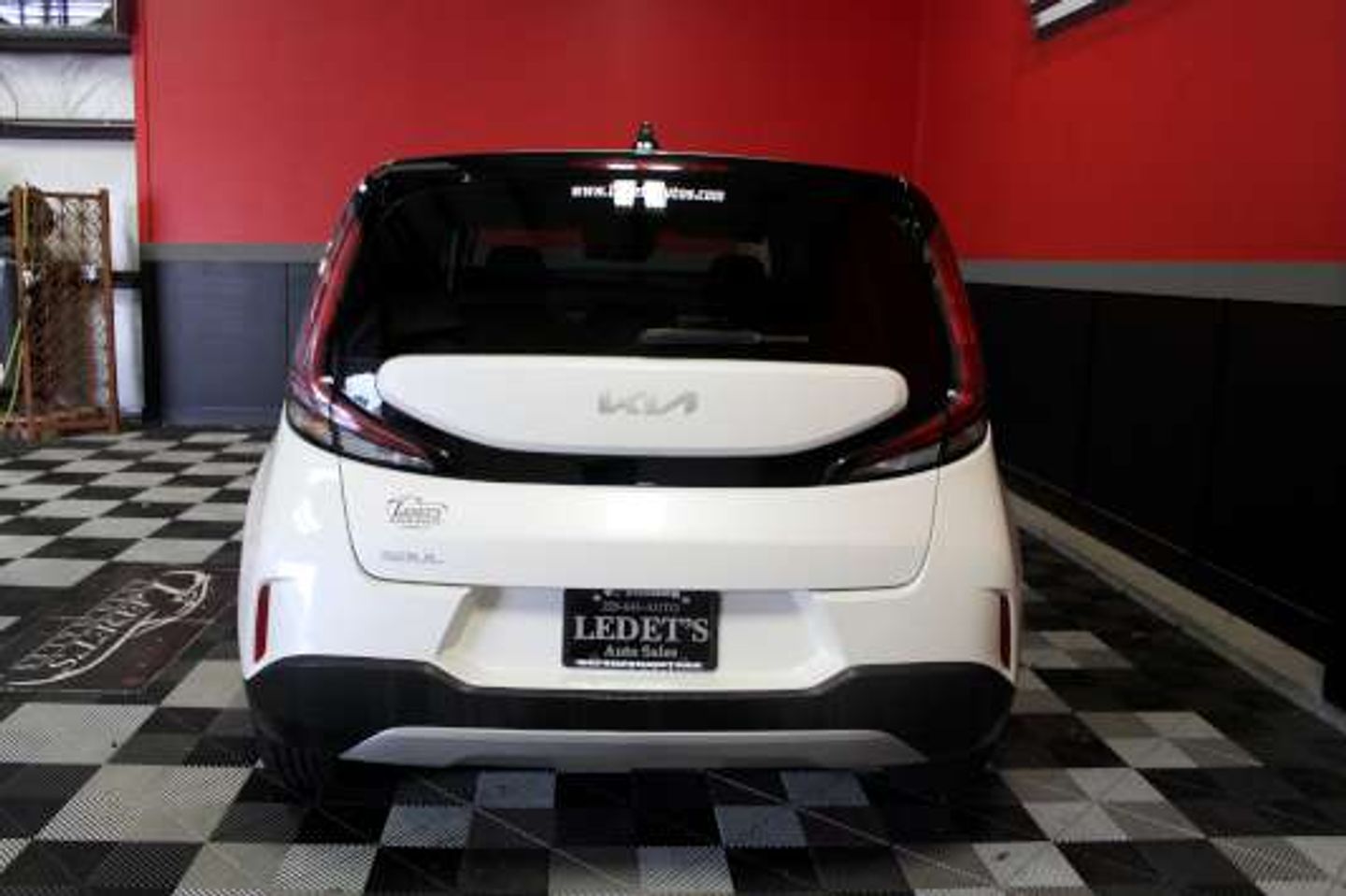 2023 Kia Soul LX - 10