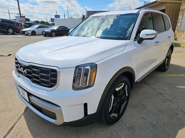 2023 Kia Telluride S | Brownsville TX | English Motors 2023 Kia Telluride S | Brownsville TX | English Motors