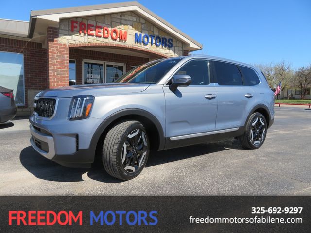 2023 Kia Telluride EX  | Abilene, Texas | Freedom Motors 