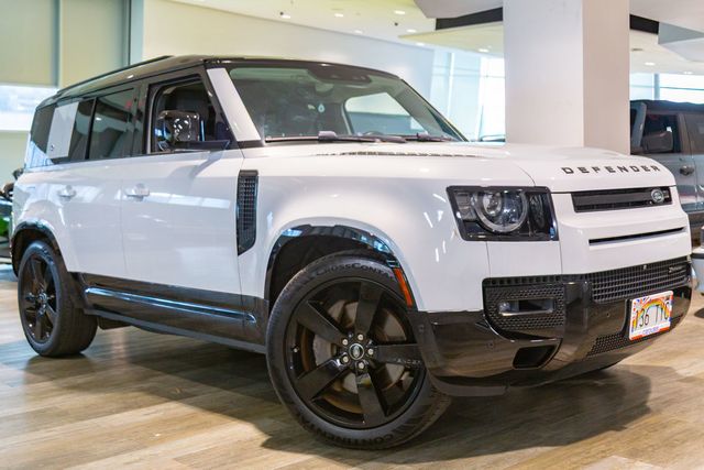 2023 Land Rover Defender at Autosource, photo 1
