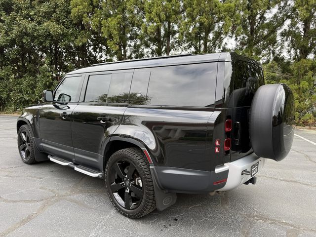2023 Land Rover Defender 130 SE