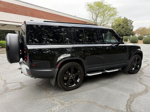 2023 Land Rover Defender 130 SE