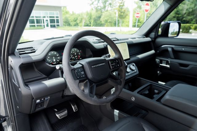 2023 Land Rover Defender 110 V8 | Orlando, FL | Ultimate Auto 2023 Land Rover Defender 110 V8 | Orlando, FL | Ultimate Auto