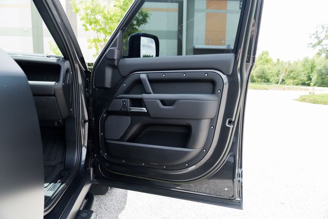 2023 Land Rover Defender 110 V8 | Orlando, FL | Ultimate Auto 2023 Land Rover Defender 110 V8 | Orlando, FL | Ultimate Auto