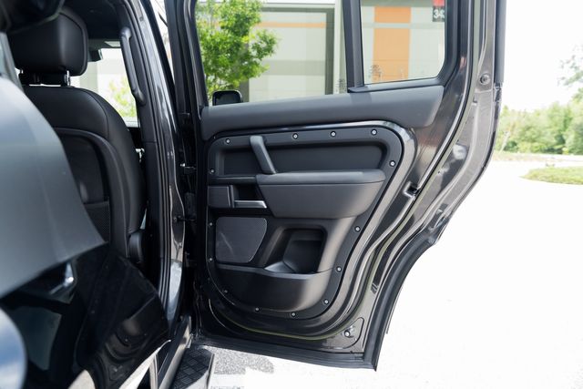 2023 Land Rover Defender 110 V8 | Orlando, FL | Ultimate Auto 2023 Land Rover Defender 110 V8 | Orlando, FL | Ultimate Auto
