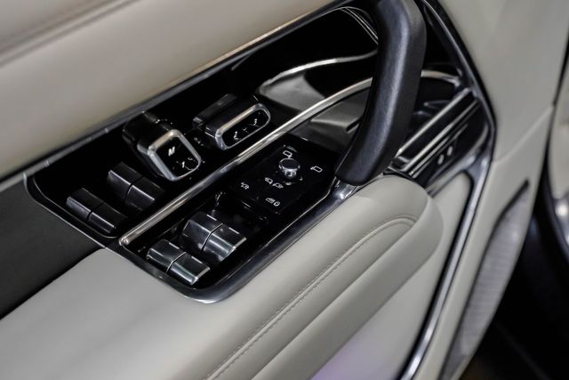 2023 Land Rover Range Rover Autobiography LIGURIAN SATIN Deployable Steps 23" | Dallas, TX | East Dallas Diesel 2023 Land Rover Range Rover Autobiography LIGURIAN SATIN Deployable Steps 23" | Dallas, TX | East Dallas Diesel