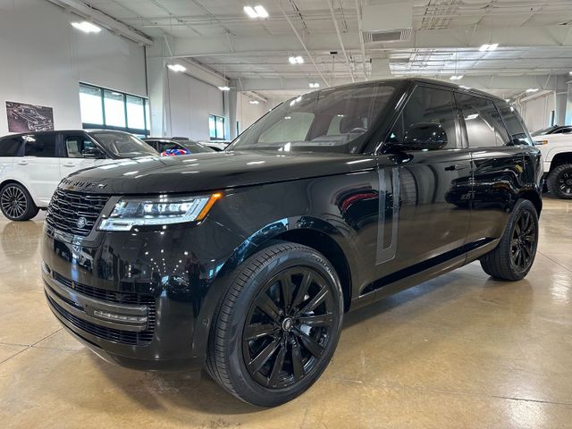 2023 Land Rover Range Rover SE AWD Shadow Exterior Pack 22" Gloss Black Win... | Irving, Texas | Hopper Motorplex 2023 Land Rover Range Rover SE AWD Shadow Exterior Pack 22" Gloss Black Win... | Irving, Texas | Hopper Motorplex