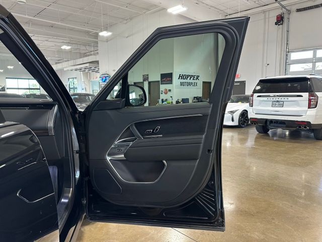 2023 Land Rover Range Rover SE AWD Shadow Exterior Pack 22" Gloss Black Win... | Irving, Texas | Hopper Motorplex