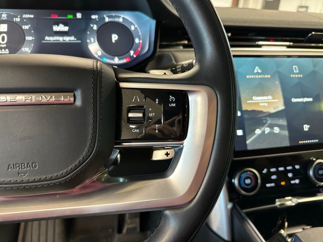 2023 Land Rover Range Rover SE AWD Shadow Exterior Pack 22" Gloss Black Win... | Irving, Texas | Hopper Motorplex 2023 Land Rover Range Rover SE AWD Shadow Exterior Pack 22" Gloss Black Win... | Irving, Texas | Hopper Motorplex