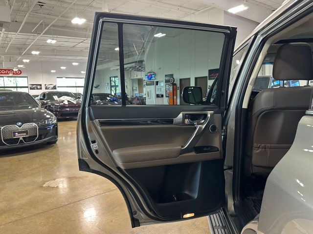 2023 Lexus GX 460 | Irving, Texas | Hopper Motorplex 2023 Lexus GX 460 | Irving, Texas | Hopper Motorplex