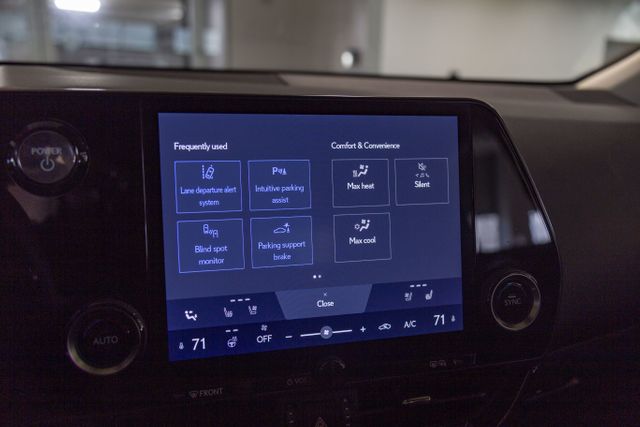 2023 Lexus NX 350h Premium New Style AWD 41 mpg hybrid