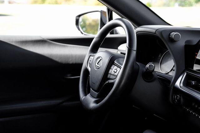 2023 Lexus UX 250h Premium 2023 Lexus UX 250h Premium