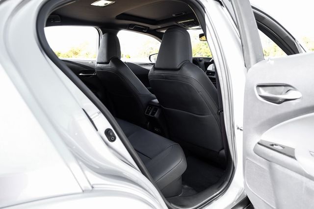 2023 Lexus UX 250h Premium 2023 Lexus UX 250h Premium