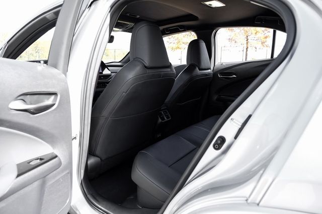 2023 Lexus UX 250h Premium 2023 Lexus UX 250h Premium