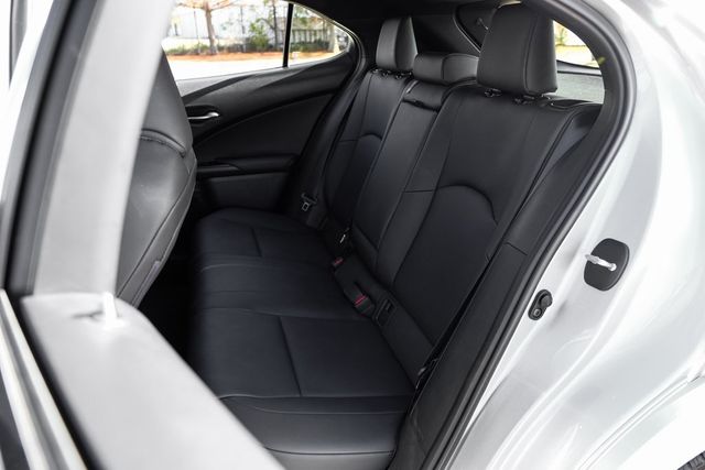 2023 Lexus UX 250h Premium 2023 Lexus UX 250h Premium