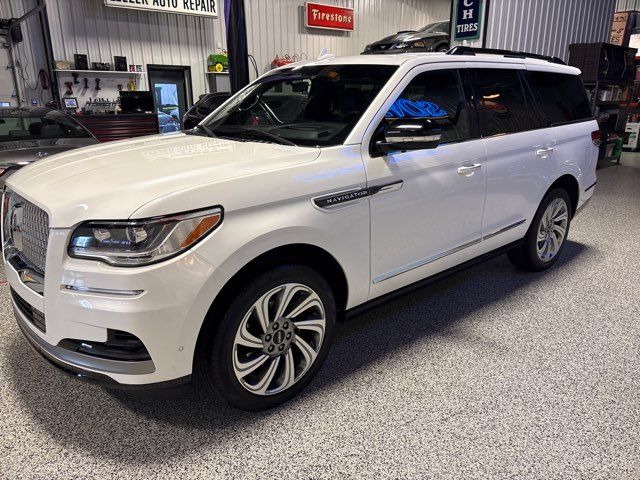 2023 Lincoln Navigator Reserve