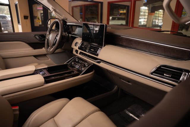 2023 Lincoln Navigator L Reserve 2023 Lincoln Navigator L Reserve