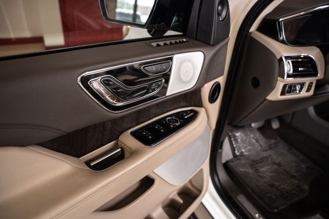 2023 Lincoln Navigator L Reserve | Addison, TX | Mr Car Guys 2023 Lincoln Navigator L Reserve | Addison, TX | Mr Car Guys