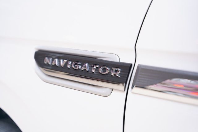 2023 Lincoln Navigator L Reserve | Addison, TX | Mr Car Guys 2023 Lincoln Navigator L Reserve | Addison, TX | Mr Car Guys
