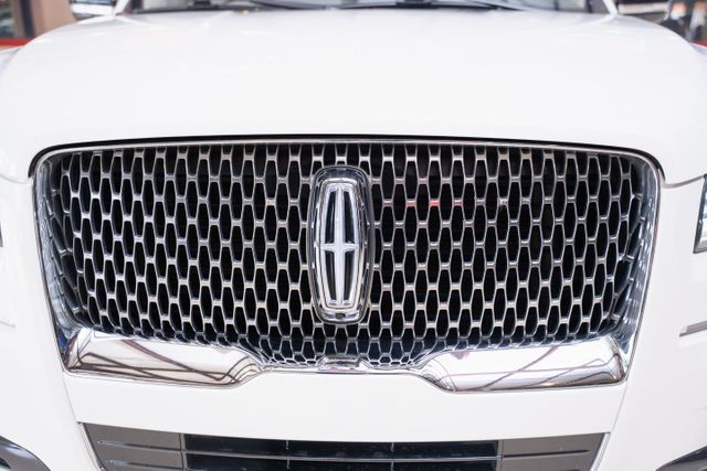 2023 Lincoln Navigator L Reserve | Addison, TX | Mr Car Guys 2023 Lincoln Navigator L Reserve | Addison, TX | Mr Car Guys