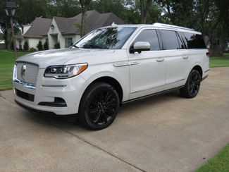 2023 Lincoln Navigator L