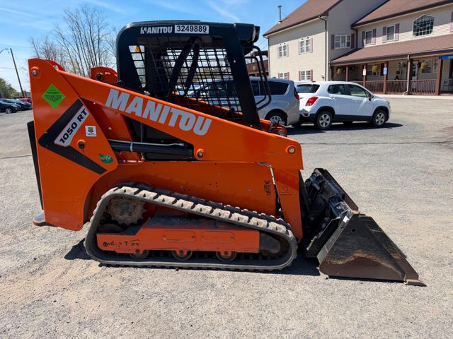 2023 Manitou 1050RT