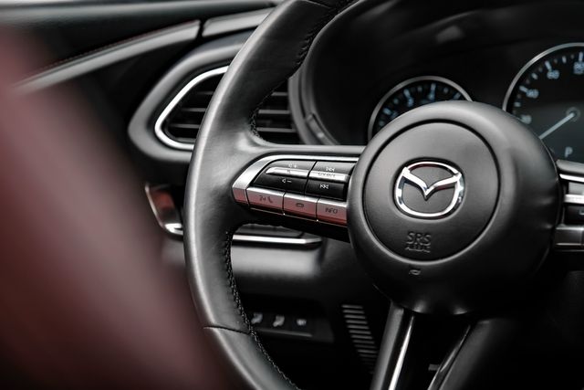 2023 Mazda CX-30 2.5 S AWD CarbonEdition Moonroof OneOwner | Dallas, TX | Stevens Motor Company LLC 2023 Mazda CX-30 2.5 S AWD CarbonEdition Moonroof OneOwner | Dallas, TX | Stevens Motor Company LLC
