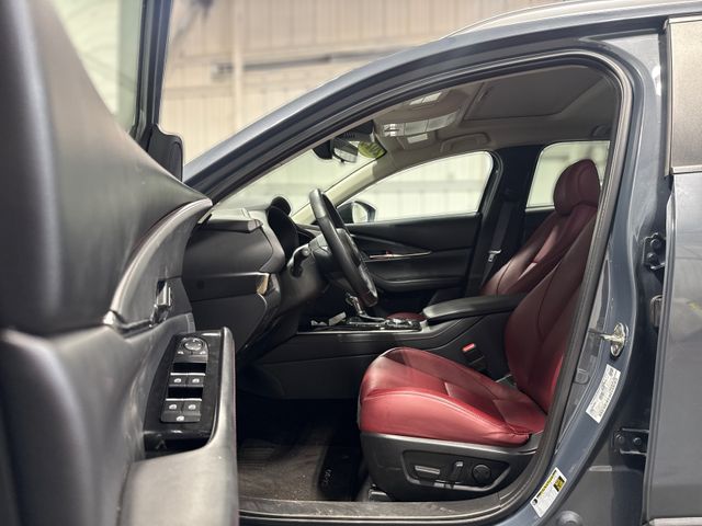 2023 Mazda CX-30 2.5 S Carbon Edition 2023 Mazda CX-30 2.5 S Carbon Edition