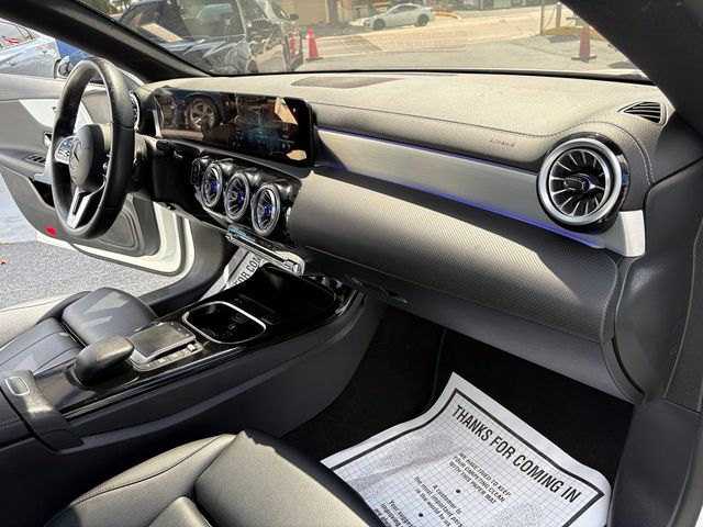 2023 Mercedes-Benz CLA 250