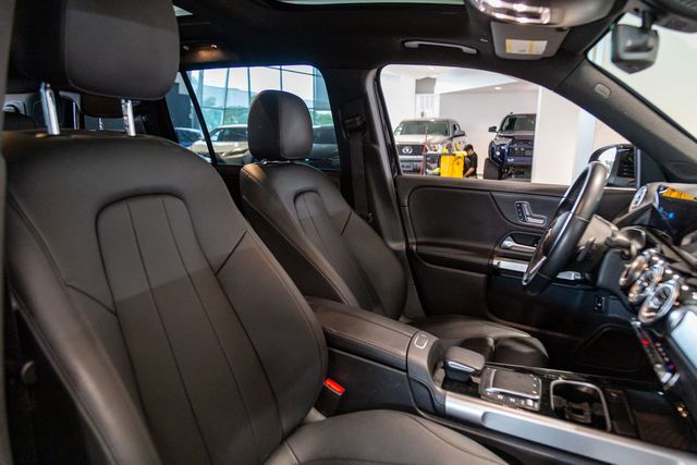 2023 Mercedes-Benz GLB 250