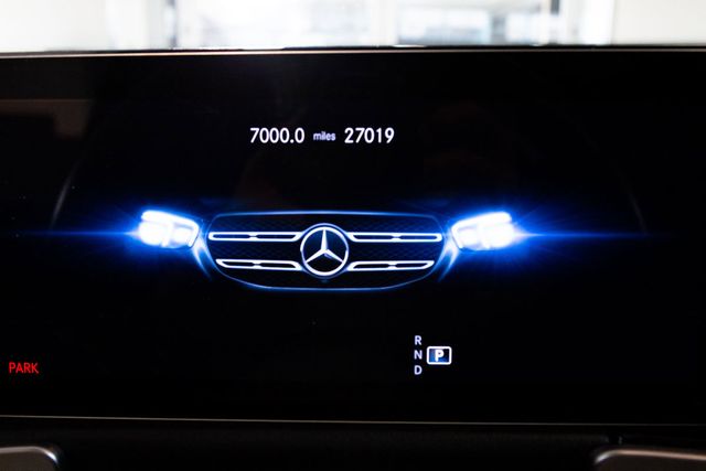 2023 Mercedes-Benz GLB 250