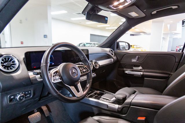 2023 Mercedes-Benz GLB 250