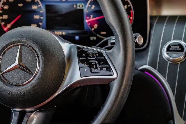 2023 Mercedes-Benz GLC 300 4MATIC