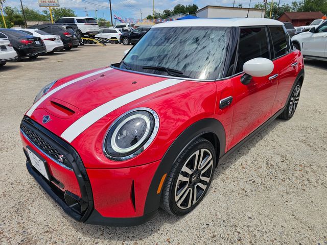 2023 Mini Hardtop 4 Door Cooper S | Brownsville TX | English Motors 2023 Mini Hardtop 4 Door Cooper S | Brownsville TX | English Motors