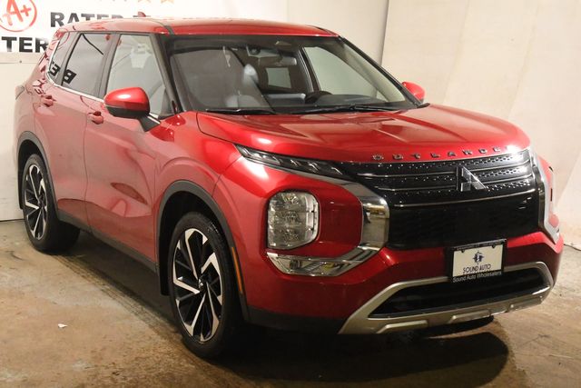 2023 Mitsubishi Outlander SE | Branford, CT | Sound Auto Wholesalers 2023 Mitsubishi Outlander SE | Branford, CT | Sound Auto Wholesalers