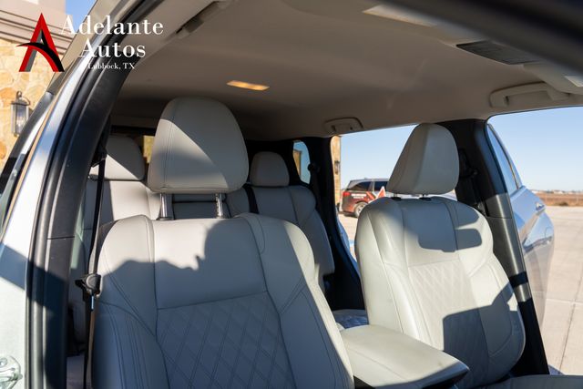 2023 Mitsubishi Outlander SEL | Lubbock, TX | Adelante Autos 2023 Mitsubishi Outlander SEL | Lubbock, TX | Adelante Autos