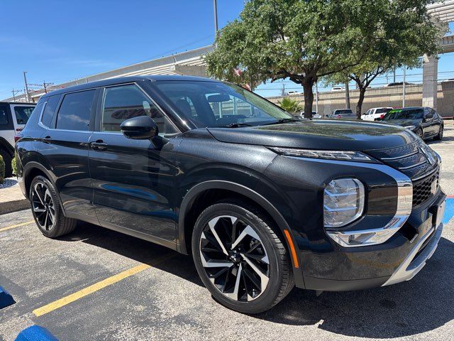2023 Mitsubishi Outlander Black Edition | San Antonio, TX | Clear Choice Automotive South