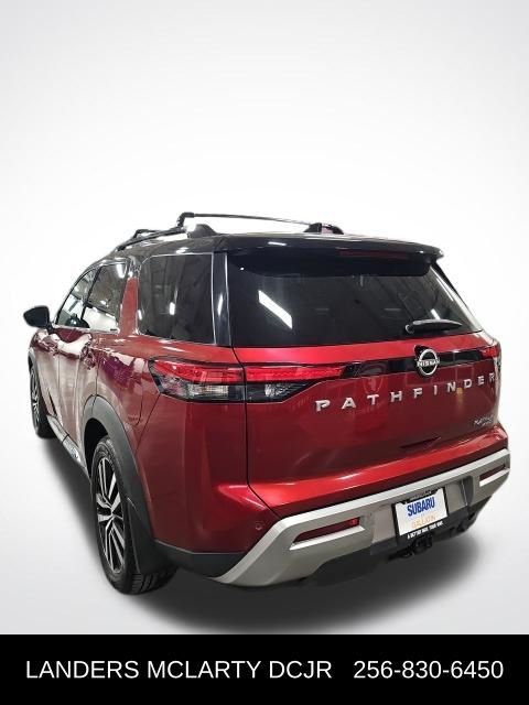 2023 Nissan Pathfinder Platinum