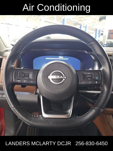 2023 Nissan Pathfinder Platinum