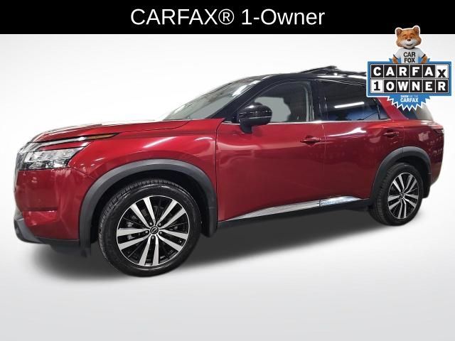 2023 Nissan Pathfinder Platinum